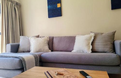 Muizenberg House | Beach Loft Empire Apartment