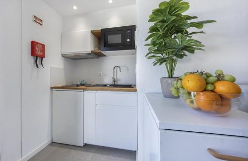 Funchal Apartment | Beach Lovers Duplex & Studio by Seewest