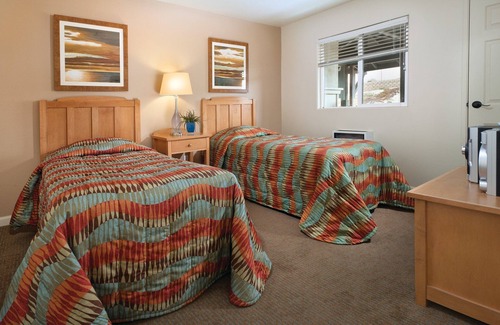 Marina Resort | Beach, Ocean, Countryside, Village !