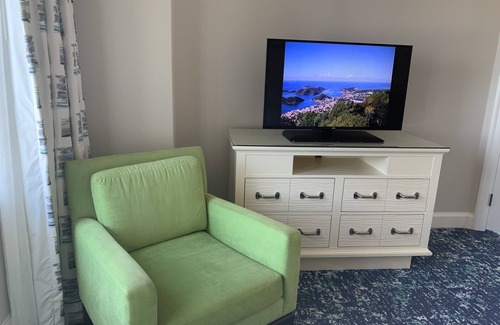 Myrtle Beach Resort | Beach/Ocean Direct Ocean Front View 2 minutes from the Beach