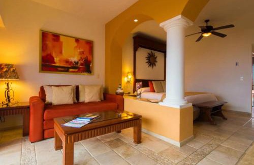 Cabo Bello Resort | Beach resort suites