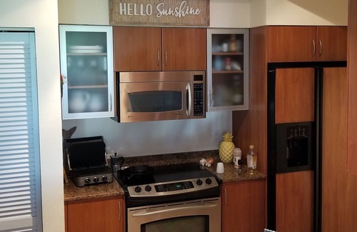 East Ocean Ave Condo | BEACH RESORT VACATION