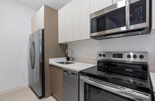 Villarreal Apartment | Beach Retreat: New Resort Style Condo with Amazing Pool