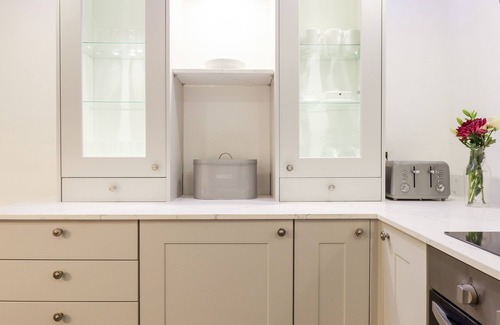 Hele Cottage | Beach Road House