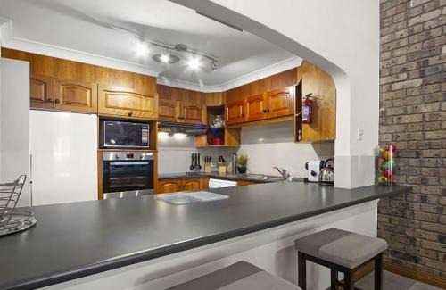 Batehaven House | Beach Road The Somers