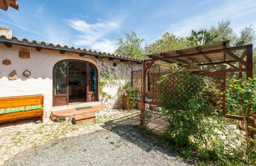 Quartu Sant'Elena Apartment | Beach Room Apartment