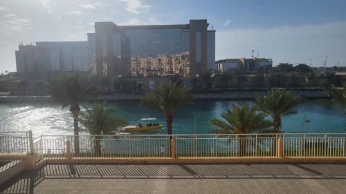 Bay La Sun Apartment | Beach apartment with sea view