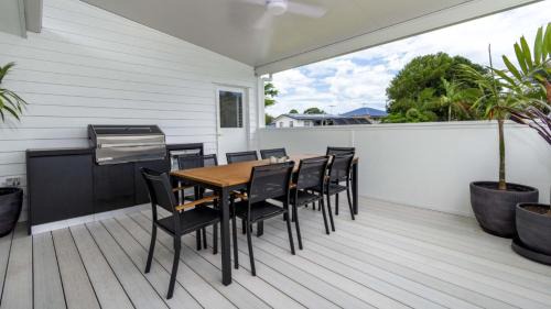 Bongaree House | Beach Shack Bongaree