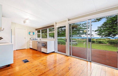 Patonga House | BEACH SHACK - WATERFRONT PATONGA