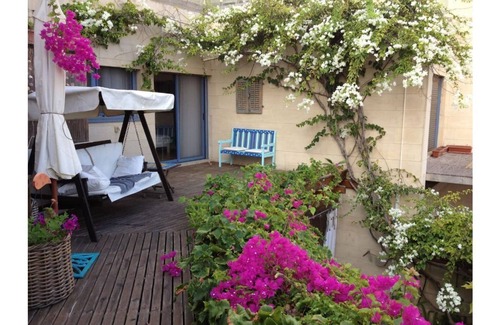 Tel Aviv Promenade Cottage | Beach spacious cottage