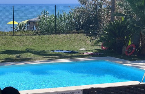 Almayate Bajo Apartment | Beach Studio