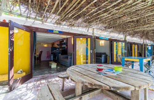 Kralendijk Apartment | Beach Studio Shaka at Lac Bay