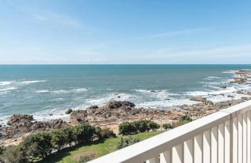 Foz do Douro Apartment | Beach Temptation