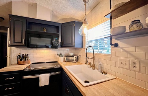 North Fort Myers House | Beach Theme Cottage Fort Myers