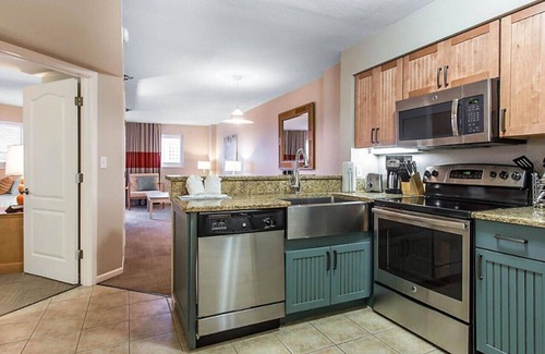 Windy Hill Condo | Beach themed 1BD condo with resort amenities including lazy river
