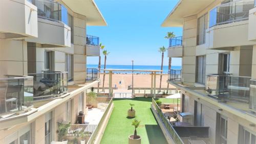 Alboraya Apartment | BEACH VALENCIA LUXURY A40-13 Apartment with terrace and sea views