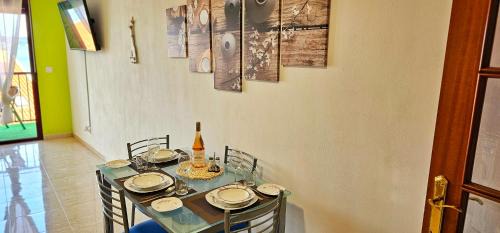 Boiro Apartment | Beach View Balcony - Gem in Boiro