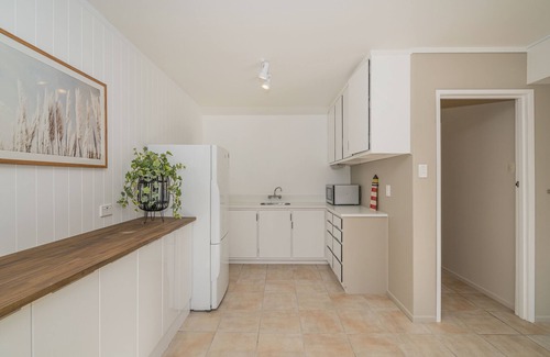 Pauanui House | Beach View Bliss - Pauanui Holiday Home