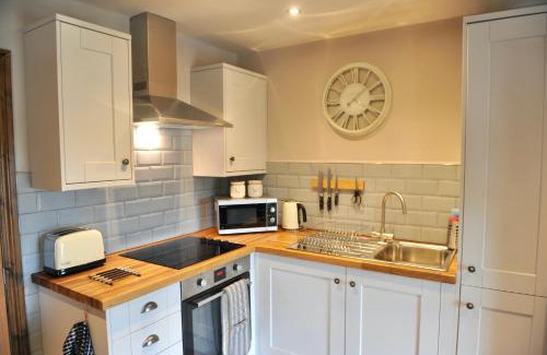 Benllech Apartment | Beach View