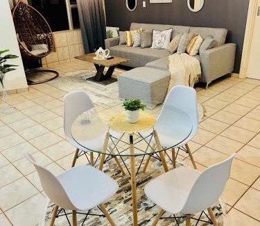 Scottburgh Apartment | Beach View