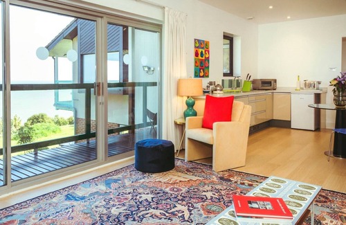 Eastbourne Seafront Apartment | Beach Views