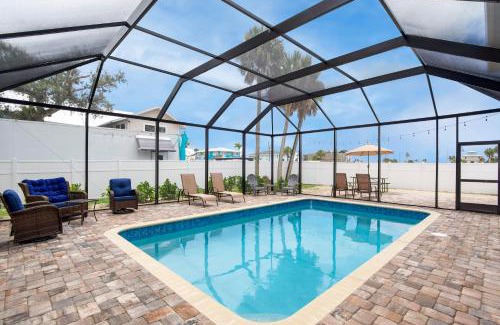 Mid Island House | Beach Villa B by Sun Palace Vacations