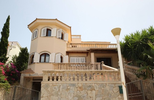 Son Serra de Marina Ski Chalet | Beach Villa, Amazing Pool, Free WiFi, BBQ.