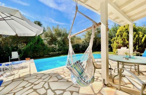 Lefkada Town Villa | Beach Villa Iolis with private pool by DadoVillas