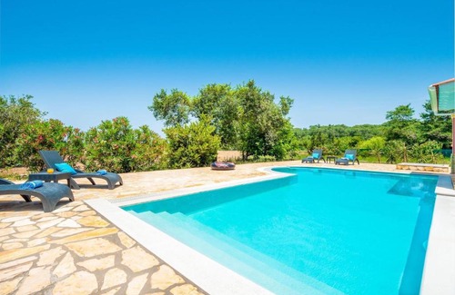 Acharavi Villa | Beach Villa Joanna by PosarelliVillas