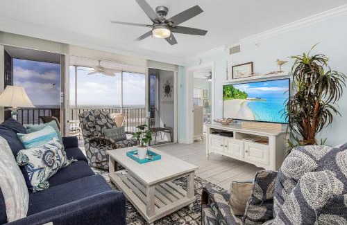 Fort Myers Beach Apartment | Beach Villas #401 - 250 Estero Blvd condo