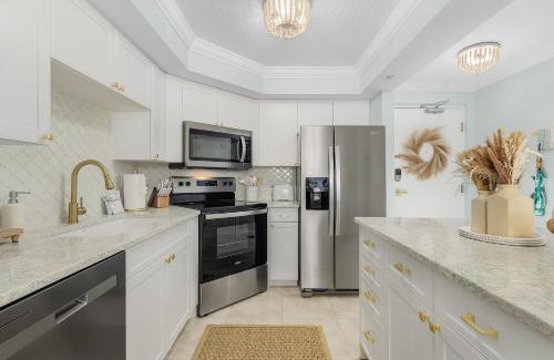 Fort Myers Beach Apartment | Beach Villas # 505 - BOGO24 condo