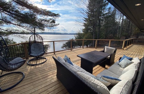 Port Carling House | Beach Waterfront Home, Large Decks, sunset views, chefs kitchen, family friendly