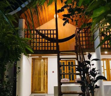 Pottuvil Division 2 Hotel | Beach Wave Hotel
