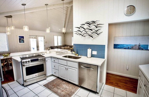 Del Mar Cottage | Beachbound Bliss in Del Mar - New Listing