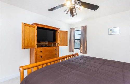 Jacksonville Beach Apartment | Beachcomber 301