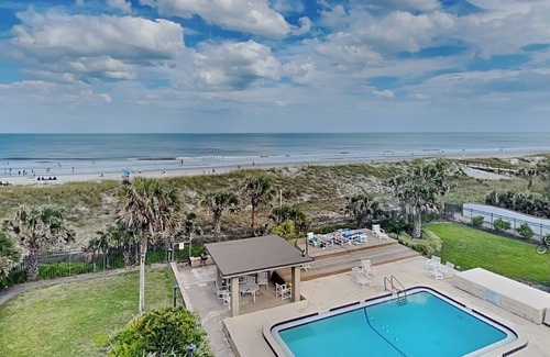 Jacksonville Beach Condo | Beachcomber 403