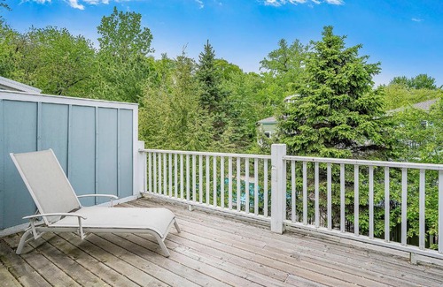 Union Pier House | Beachcomber Cottage