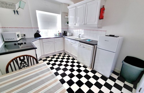 Swanage Apartment | Beachcomber Holiday Apartments