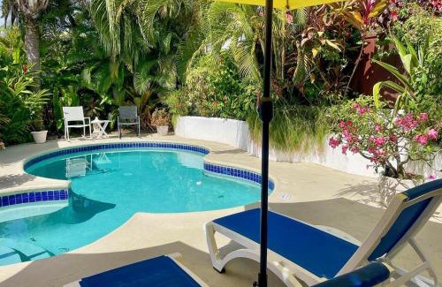 Sunset Crest House | Beachcomber home by Bluescape