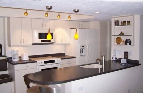 Longboat Key Condo | Beachcomber unit 608