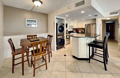 Jacksonville Beach Apartment | Beachcomber