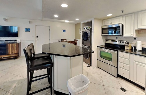 Jacksonville Beach Apartment | Beachcomber
