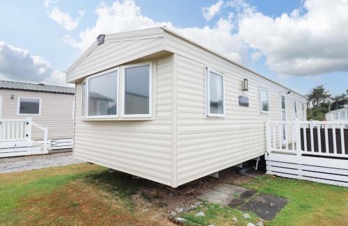 Talybont House | Beachcombers Barmouth Bay Holiday Park