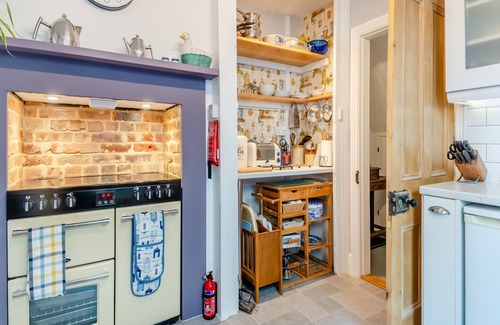 Felixstowe Cottage | Beachcombers Retreat