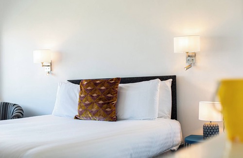 Prestatyn Hotel | Beaches Chalets