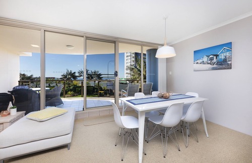 Forster Apartment | Beaches International