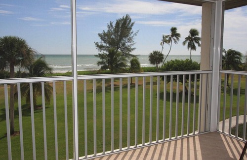 Sanibel Resort | Beachfront 2BR Gulf View Casa Ybel Condo + Amenities