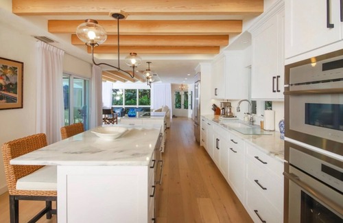 Downtown Boca Grande Historic District House | BEACHFRONT 3 BEDROOM, 3 BATH HOME WITH POOL IN BOCA GRANDE, FLORIDA