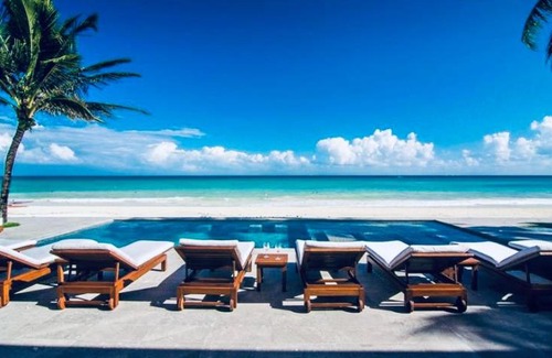 Playacar Fase I Villa | Beachfront All Inclusive Luxe Playacar Phase I - 7 BR.