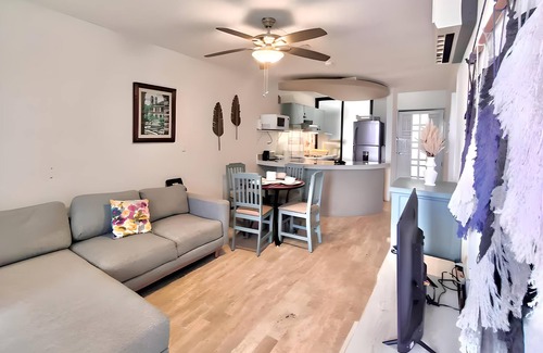 Downtown Cancun Apartment | Beachfront and Ocean View Apartment